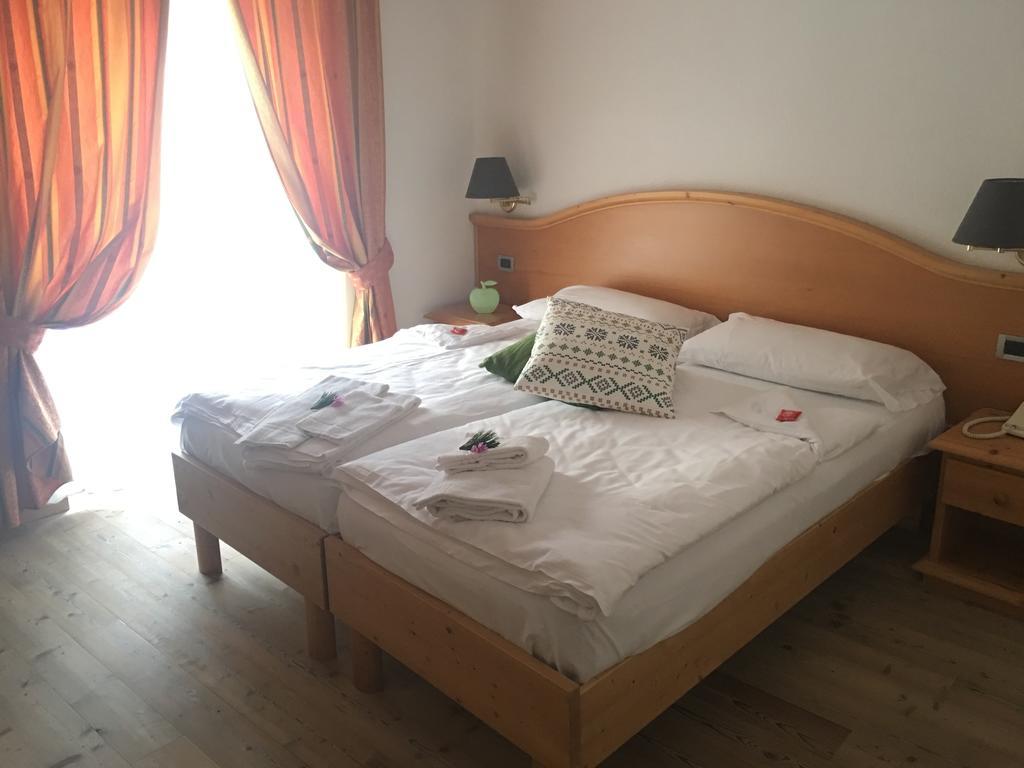 I Tre Magli Hotel Dimaro Exterior foto
